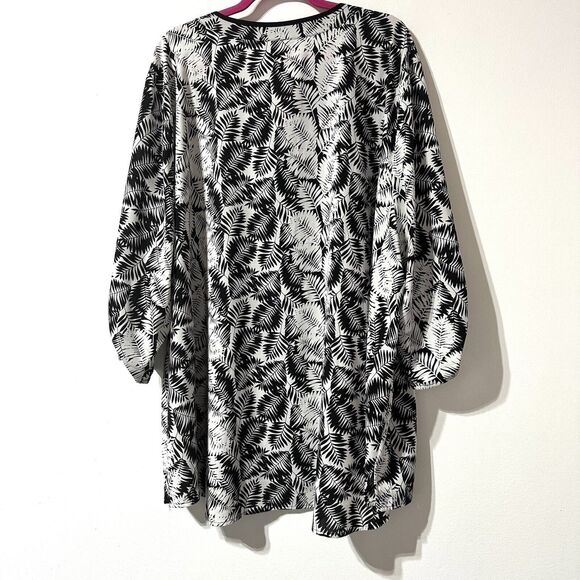 Catherines Women’s Blouse Size 4X 30 32 W Roll Tab Sleeve Button Front Shirt - Picture 7 of 7